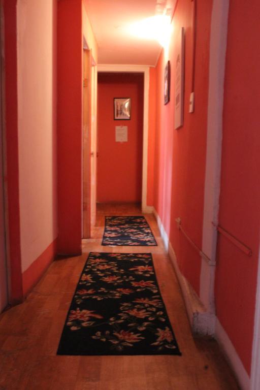 Hostal Barrio Brasil Santiago del Cile Esterno foto