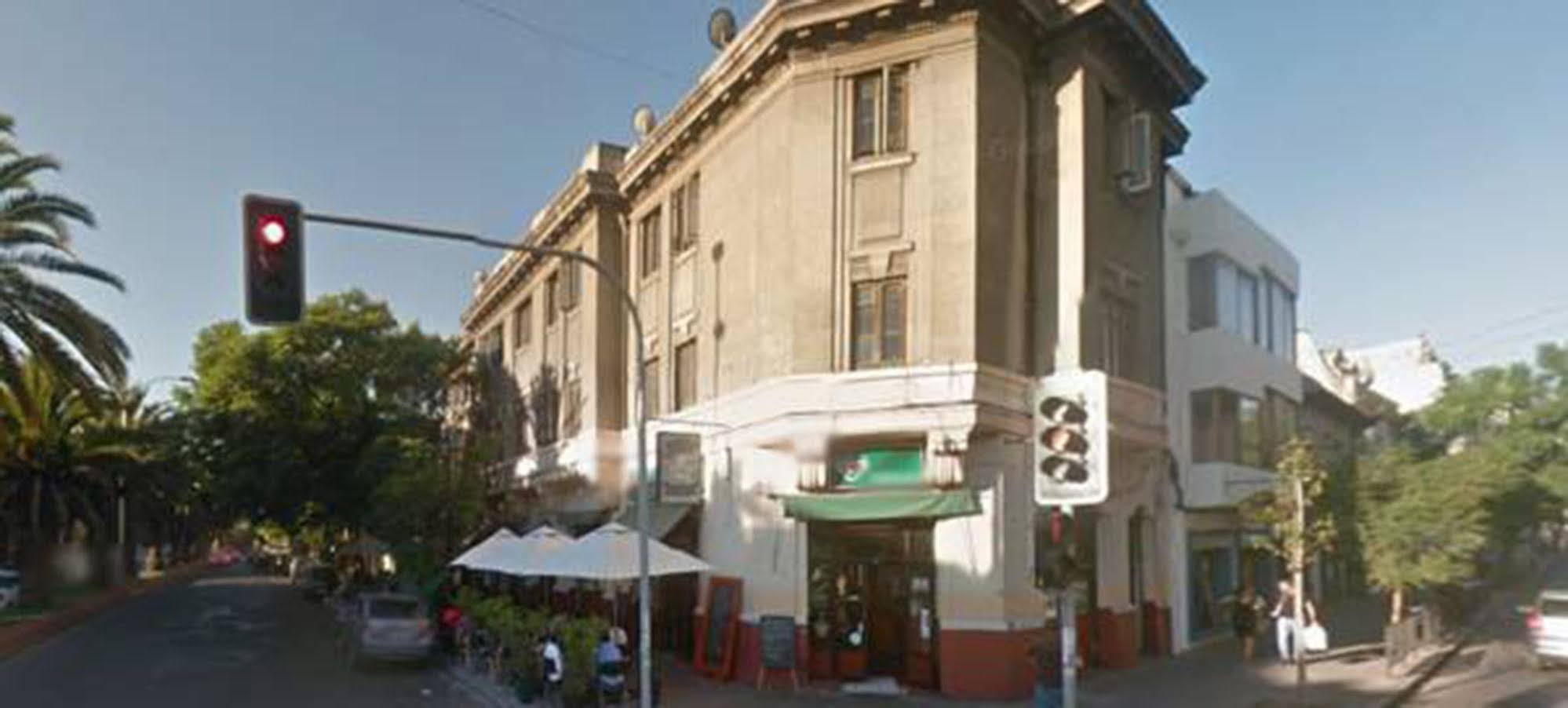 Hostal Barrio Brasil Santiago del Cile Esterno foto